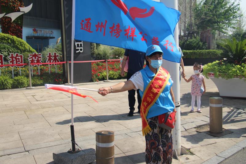 <strong>射精操屄马眼</strong>